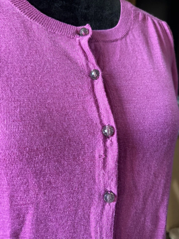 Cardigã suéter Boden feminino lã roxo rosa tamanho 14 pulseira manga comprida - Imagem 2 de 3