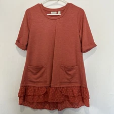 Logo Lounge by Lori Goldstein Womens Top Shirt Small Red Short Sleeve Pockets