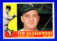 1960 TOPPS #505 TED KLUSZEWSKI CHICAGO WHITE SOX CARD -- EX / EX MINT