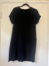 GAP Black T-Shirt Short Sleeve Knee Length Dress S