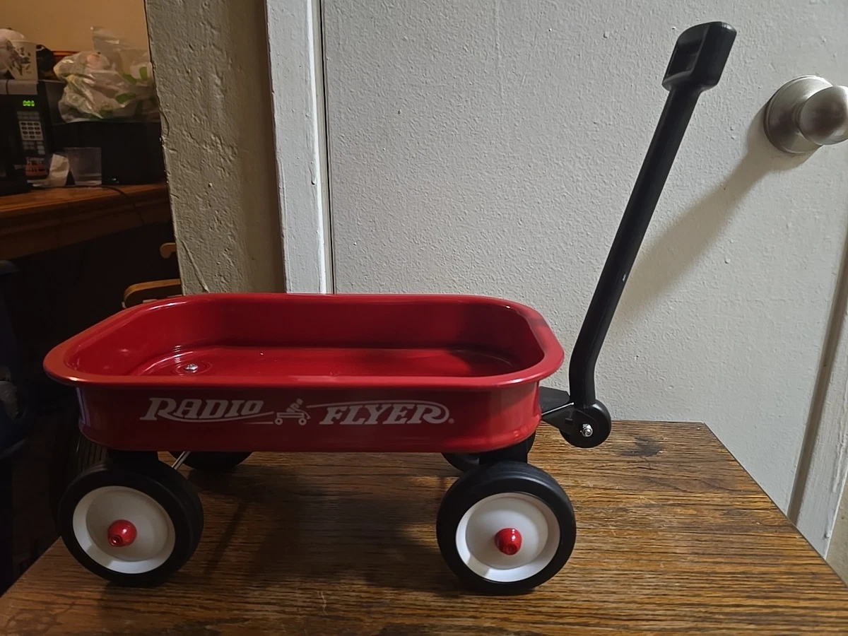 Vintage Radio Flyer Wagon In Vintage & Antique Pull Toys for sale