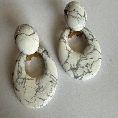 White & Gray Marbling Howlite Oval Disc Hooplets And Matching Cabochons Earrings