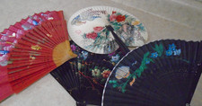 LOT OF 4 VINTAGE ORIENTAL ASIAN FOLDING HAND PAINTED FANS SOUVENIR