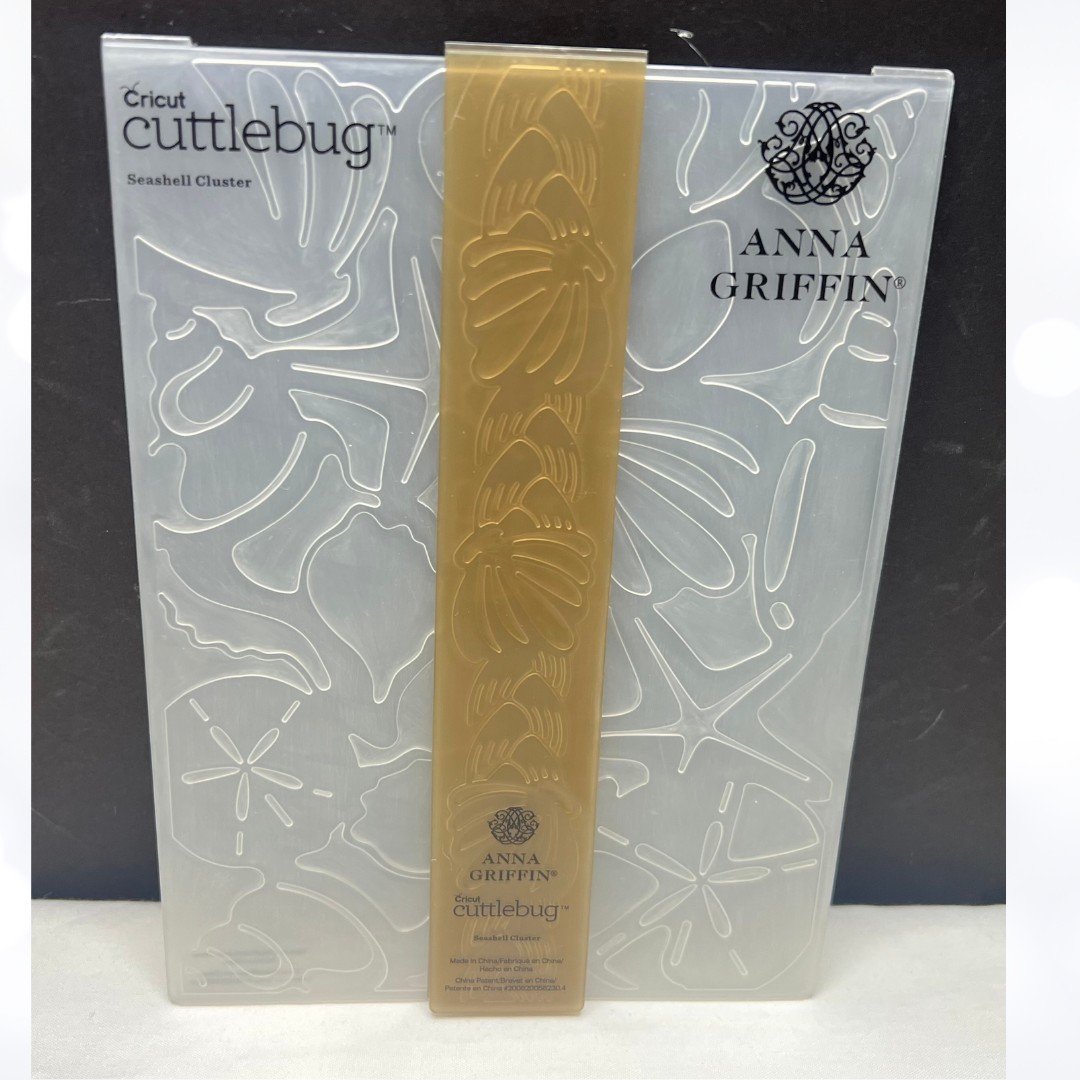 Anna Griffin SEASHELL CLUSTER 5x7 Sea Ocean Shells Embossing Folder