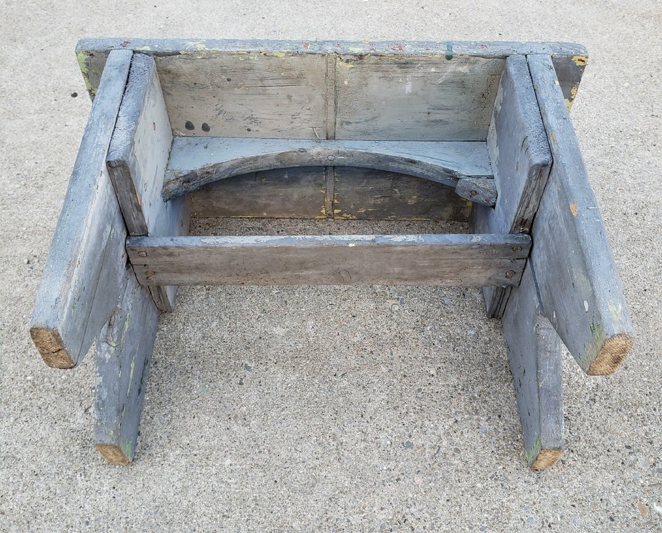 Antique Primitive Folk Art Wooden Cricket Foot Stool Bench Chippy Old ...