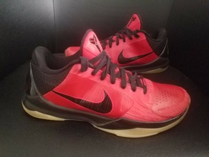 nike basketball shoes 2009