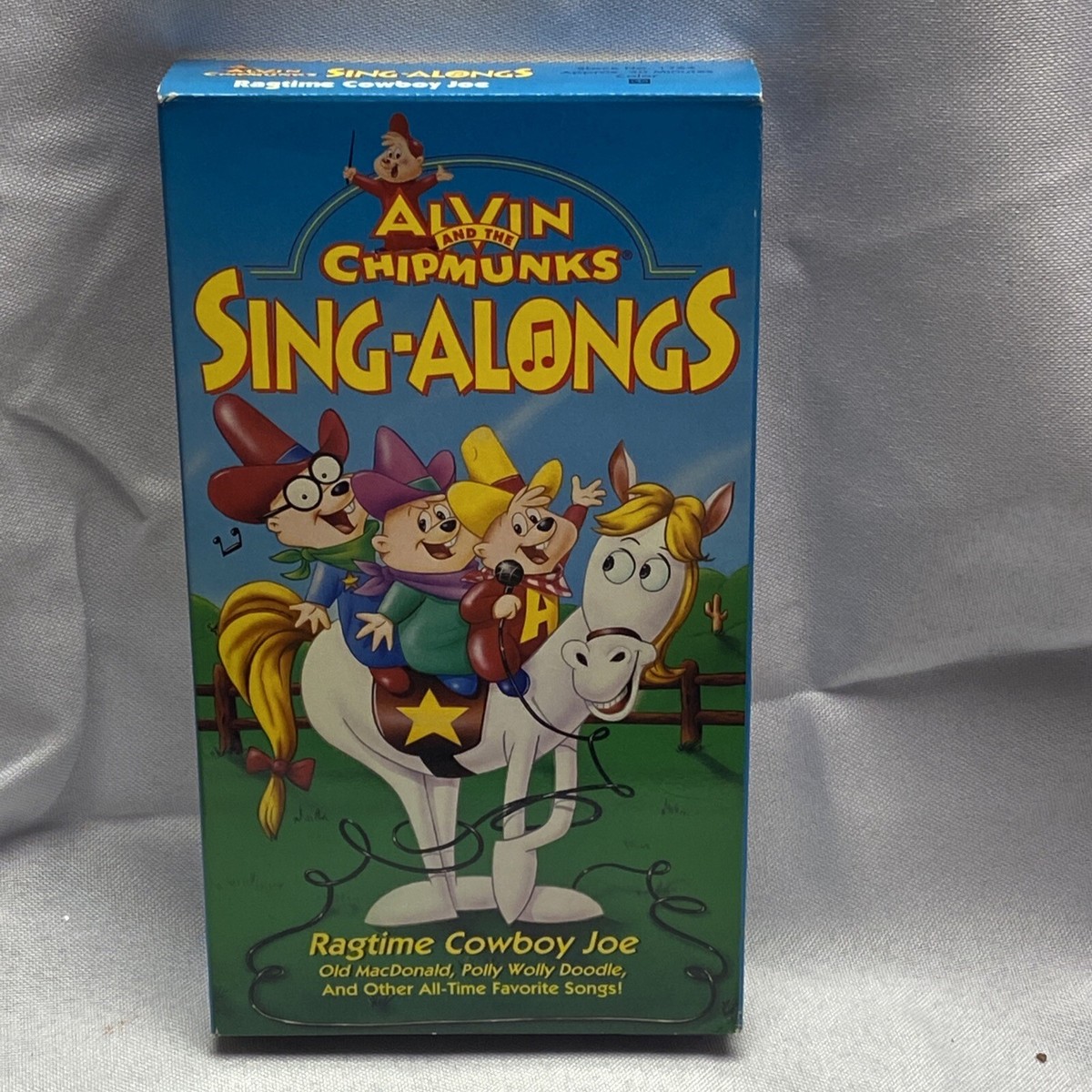 U2 アクトン・ベイビー・ザ・ビデオ [VHS] 中古VHSビデオ Alvin and the Chipmunks Sing Along VHS Video Tape Ragtime Cowboy