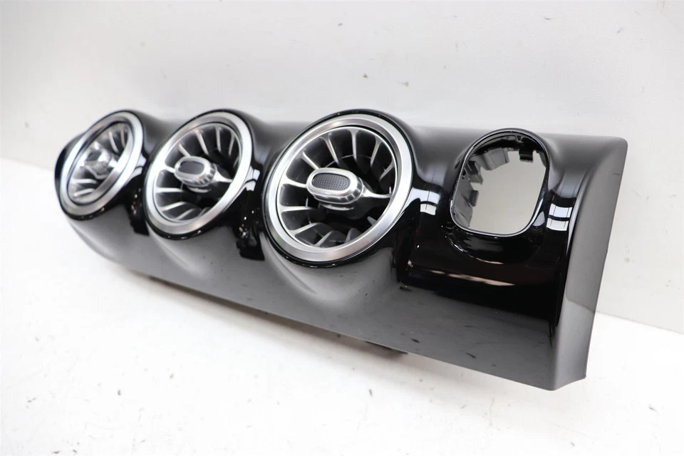 Mercedes Benz A35 AMG W177 2020 Center Dash Air Vent Assembly RHD J218 - Image 3 of 4