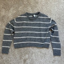 Gray Striped Cropped Sweater