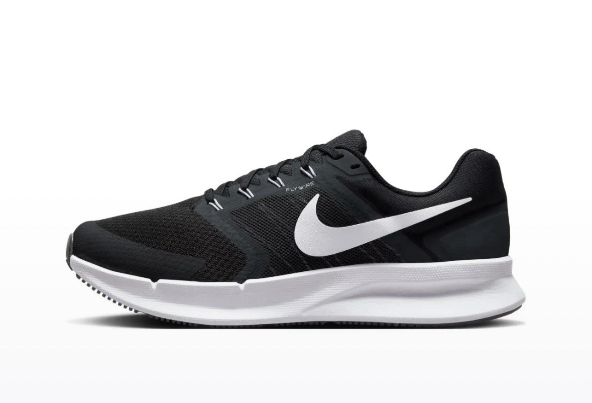 Nike Men\'s Black and White Running Shoes. Size 13 Amazon.com | Nike Men main image 3