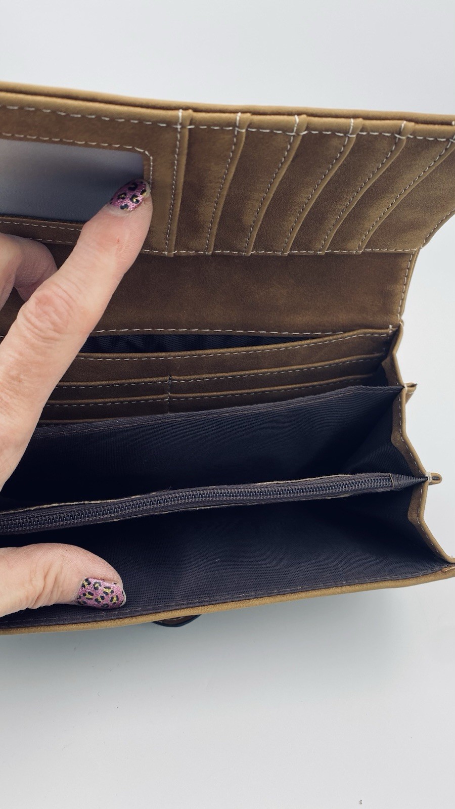 Tan Unbranded Snap Button Large Capacity Wallet F… - image 6