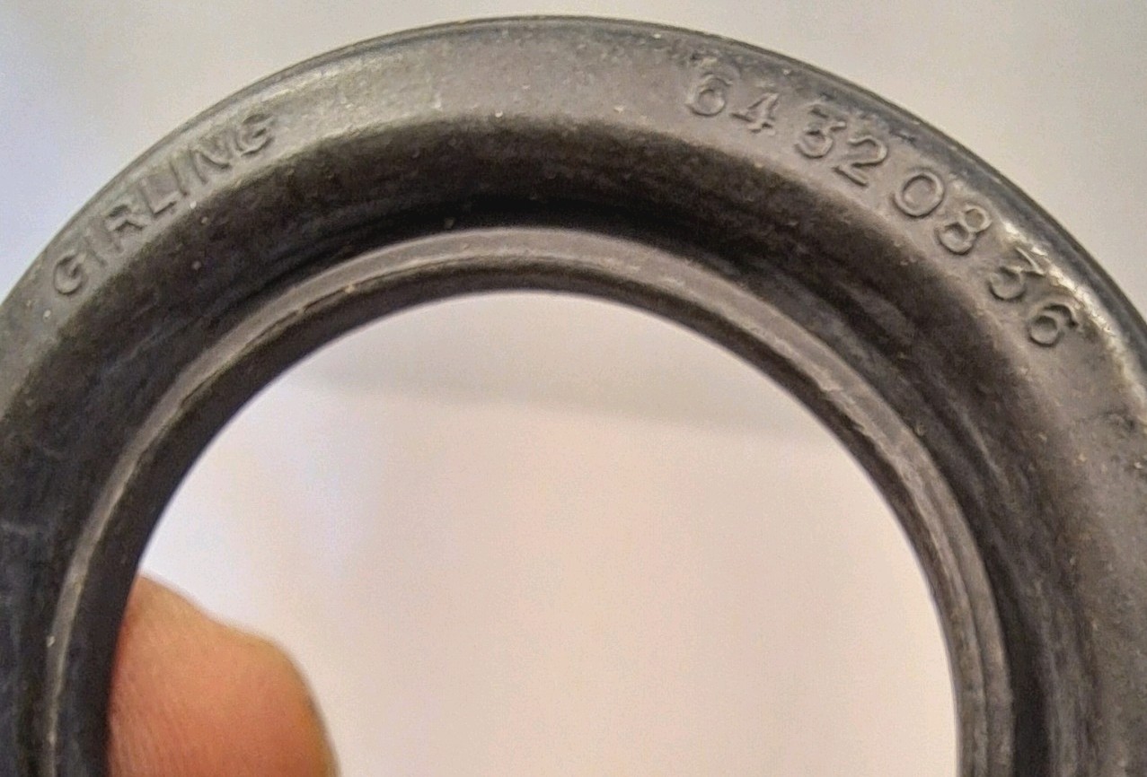Rolls-Royce Silver Shadow Rear Seal kits Set