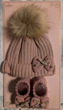 Hat With Socks Newborn Girls