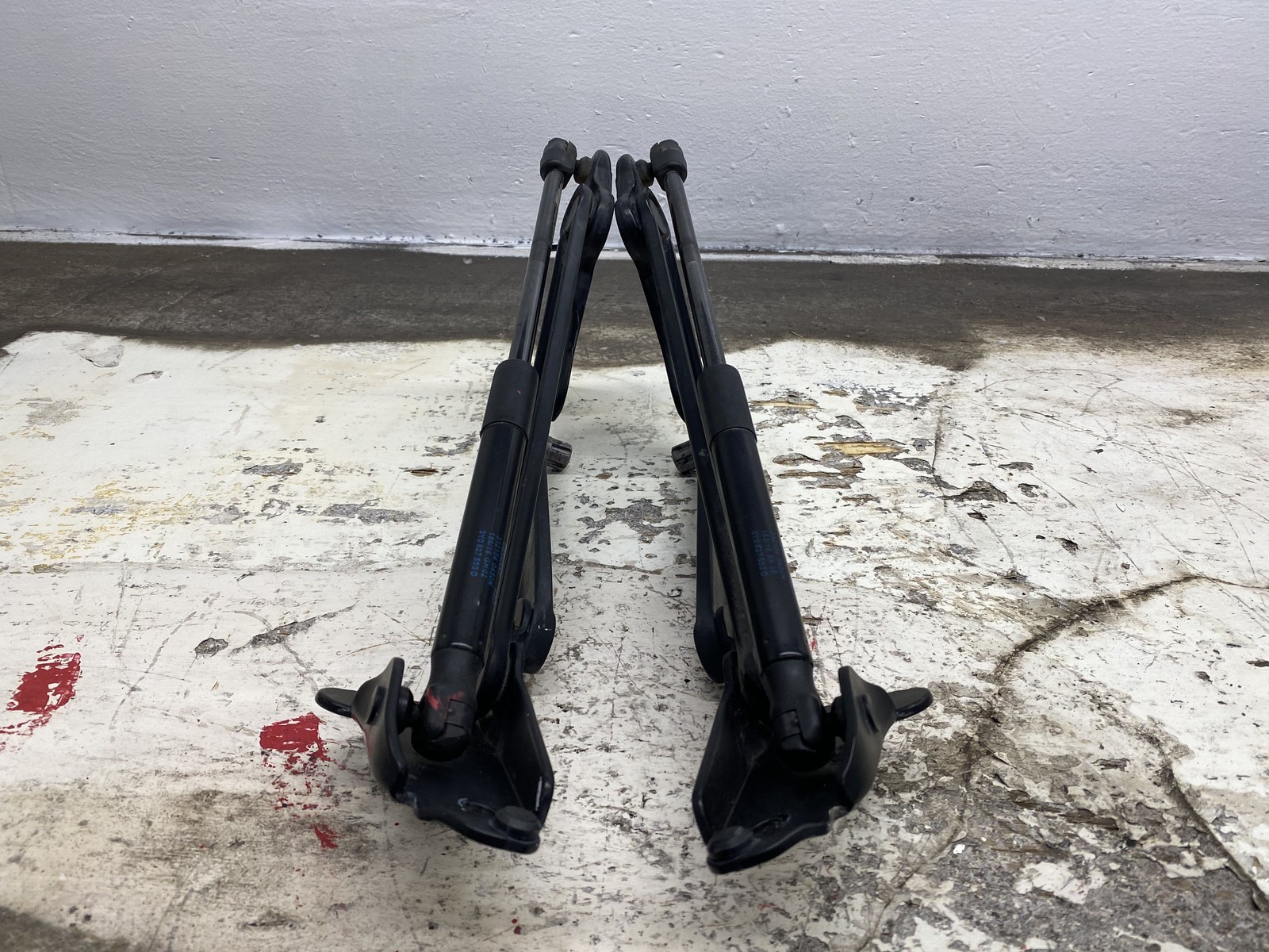2010-2020 BENTLEY MULSANNE REAR LEFT RIGHT DECKLID HINGES W/ SUPPORT SHOCK SET