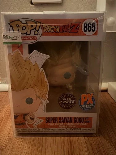 Funko Pop! Vinyl: Dragon Ball Z Super Saiyan Goku with energy (Chase) Glow  #865