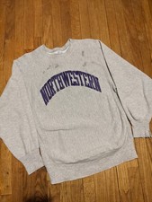 Vintage 90s Champion Men's Northwestern Wildcats Reverse Weave Sweatshirt XL