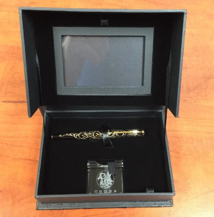 Cross Sauvage 2015 年山羊月光黑色漆面滚珠笔  — 第 4/4 张图片