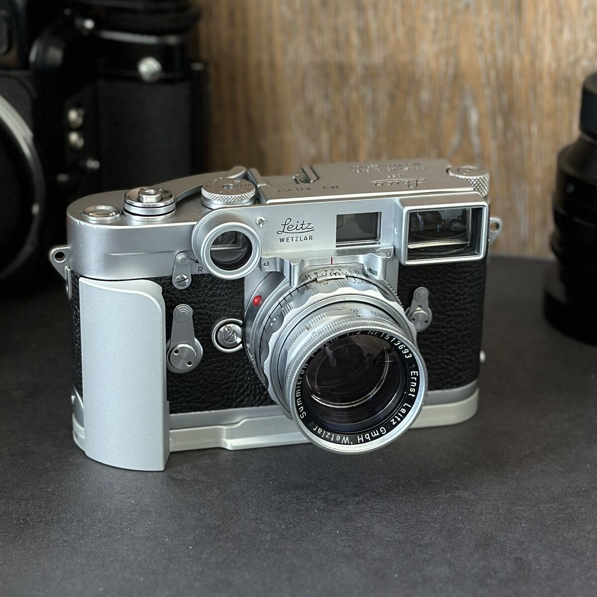 Camera Aluminum Alloy Handgrip For Leica M2 M3 M4 M6 M7 M4P Camera Aluminum Alloy Handgrip For Leica M2 M3 M4 M6 M7 M4P