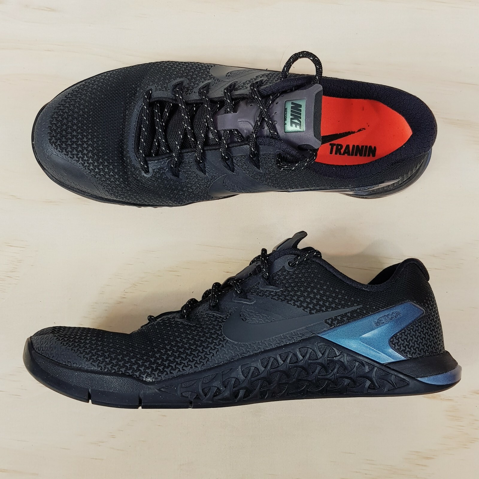 NIKE Mens US 8 or EUR 41 / UK 7 Metcon 4 Premium Training Sneakers Shoes - RARE