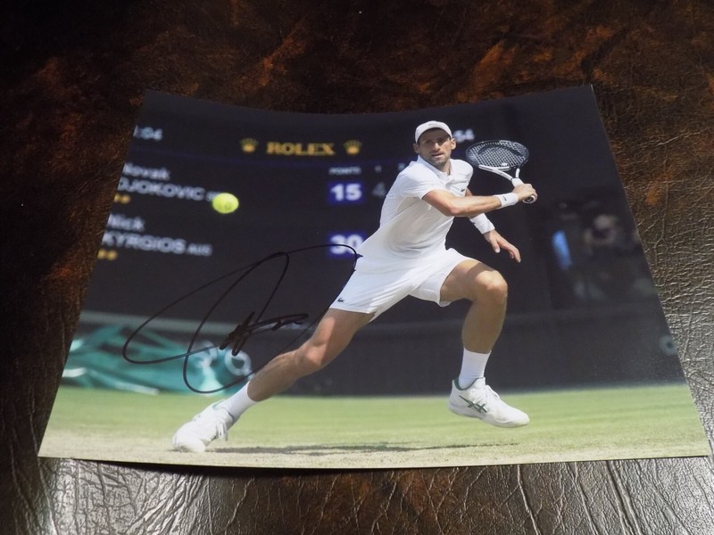 NOVAK DJOKOVIC AUTOGRAPHED TENNIS 8X10 PHOTO W/COA