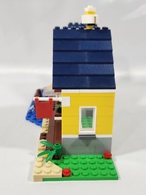 2015 Lego Creator 31035 Beach Hut