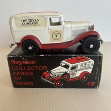 Vintage Ertl 1932 Ford Delivery Van Bank TEXACO W/BOX