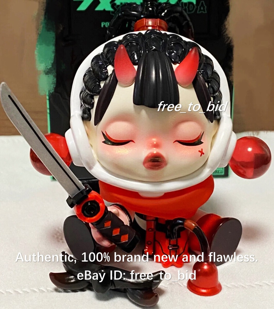 POP MART x SKULLPANDA City of Night Series Guardian of Night