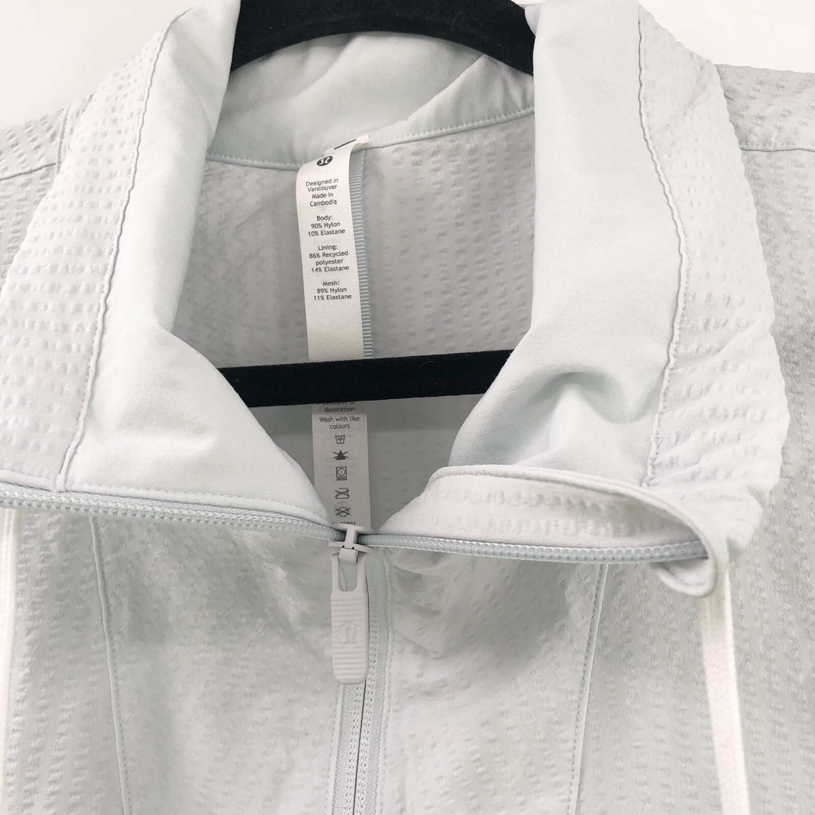 LULULEMON Pack Light Pullover Packable Jacket Win… - image 6