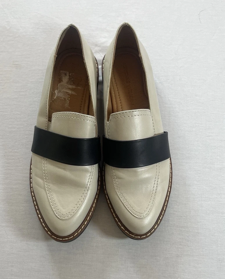 Mocasines para mujer Adrienne Vittadini con suela marfil/negro talla 6,5 Foto 2 de 4