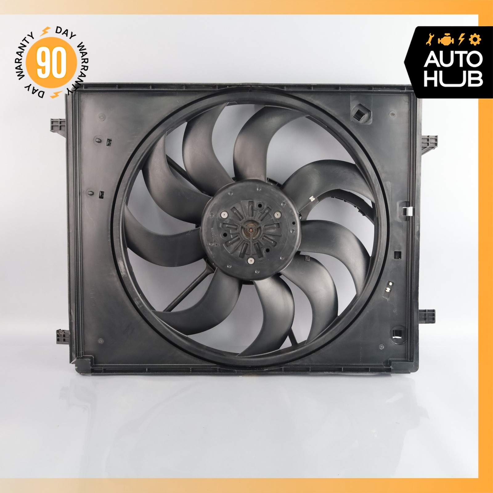 Maserati Quattroporte Fan assembly