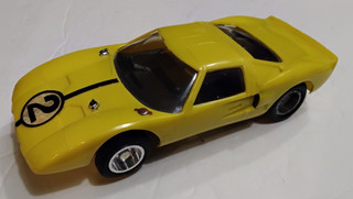 Strombecker 1/32 Scale Ford GT40 Yellow Slot Car in Excellent Condition L@@K!!!