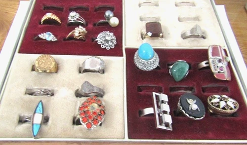 Lot Of Costume Jewelry 20 Different Vintage Costume Rings