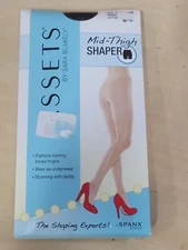 Spanx Assets Mid Thigh Shaper Size 1