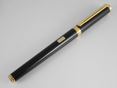 万年筆　montblanc noblesse oblige 14k 585 Montblanc Noblesse oblige fountain pen 14K platinum gold M