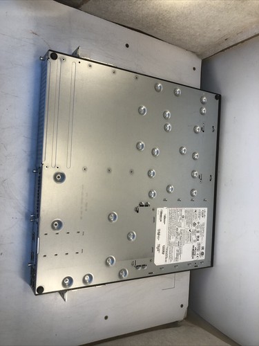 Cisco ISR4331/K9 V04 4300 Series Integrated Services Router w/ Power Cord - Picture 9 of 10