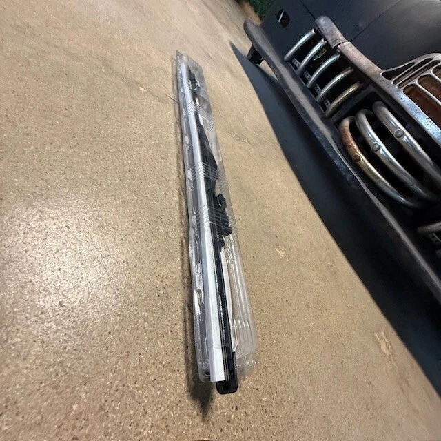 (1) Оригинальные стеклоочистители Motorcraft для Ford F150 (одиночные) No WW-2002-PF от оригинального производителя - Изображение 2 из 2