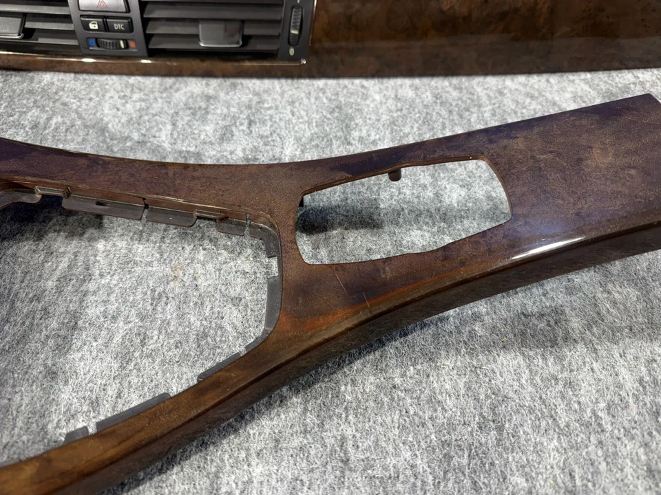 07-13 BMW E90 335I tablero de instrumentos y consola panel de moldura madera con interruptores y ventilaciones OEM Foto 4 de 4