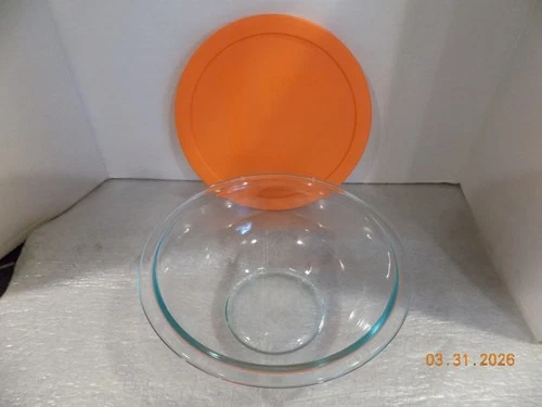 Vintage Pyrex Clear Glass Mixing Bowl 1.5 Qt #323 with Orange Lid - VGC