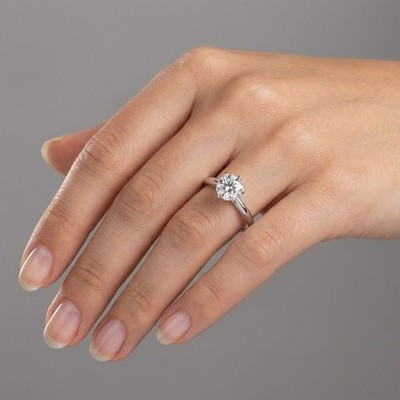 Solitaire Engagement Ring Classic 14K Gold 1.43 CT Round Lab-Grown Diamond I VS1