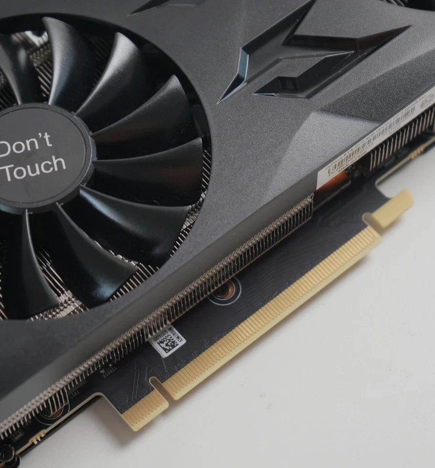 Acer Predator NVIDIA Geforce rtx 3070 8gb GPU (288-2N617-010A8)-Muy Bueno Foto 2 de 4