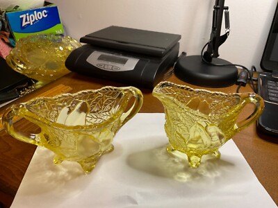 Indiana Glass Tiara Yellow Mist Pear Creamer & Sugar Bowl..NICE