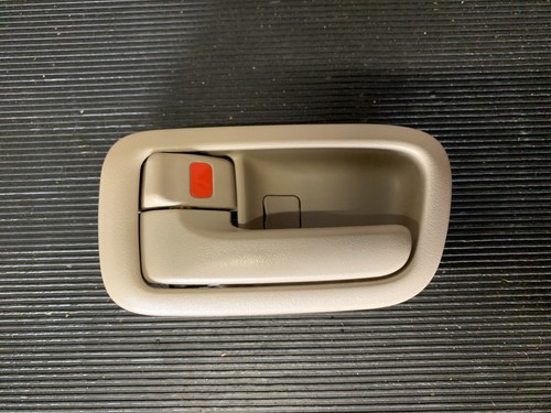 1997-2001 Lexus ES300 Left Driver Side Inner Door Handle 69206-30120 OEM