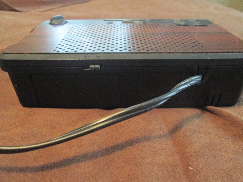 GE AM/FM Wood Grain Alarm Clock Radio Model No. 74613B eBay