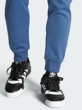 adidas daily 2.0 maroon