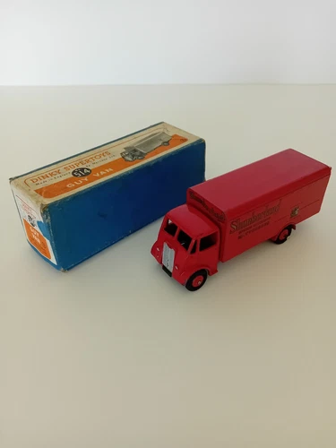 Dinky Toy Boxed Guy Van "Slumberland" No. 514