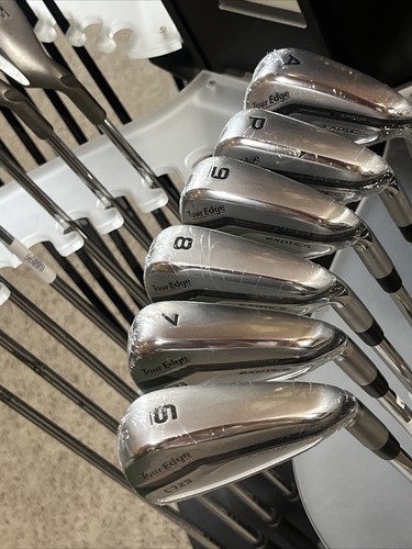 New Tour Edge C723 Vibcor 6-9,PW,AW RH Regular Flex Lamkin Grips - Picture 3 of 10