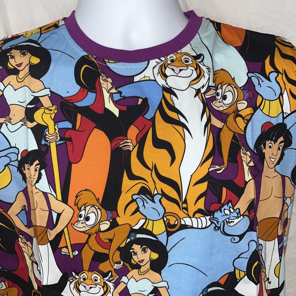 Cakeworthy Disney Aladdin AOP T-Shirt Adult M Jasmine Jafar Rajah Abu NWT Cakeworthy Disney Aladdin AOP T-Shirt Adult M Jasmine Jafar Rajah Abu NWT