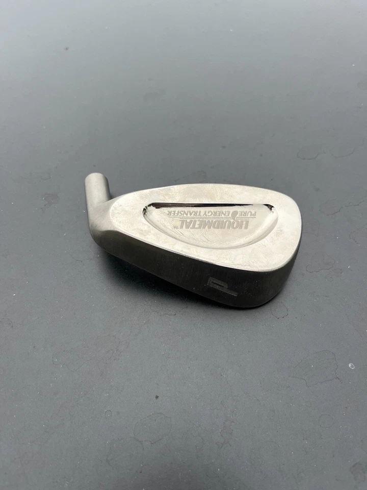 Cuña de lanzamiento Liquidmetal Golf PW - Solo cabeza - Nueva - ¡¡Súper rara!!! Foto 2 de 4