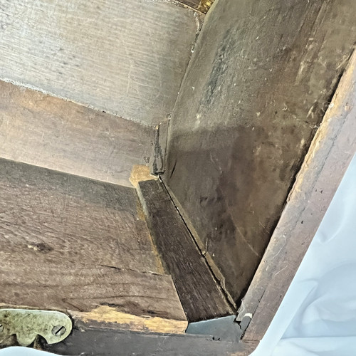 Antica bara superiore coperchio legno macchina da cucire Singer 1884 necessita di riparazioni - Foto 19 di 23