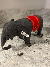 Steiff FELT ELEPHANT ON WHEELS 1914 GREY 22 STEIFF CLUB EDITION 1997 Box.